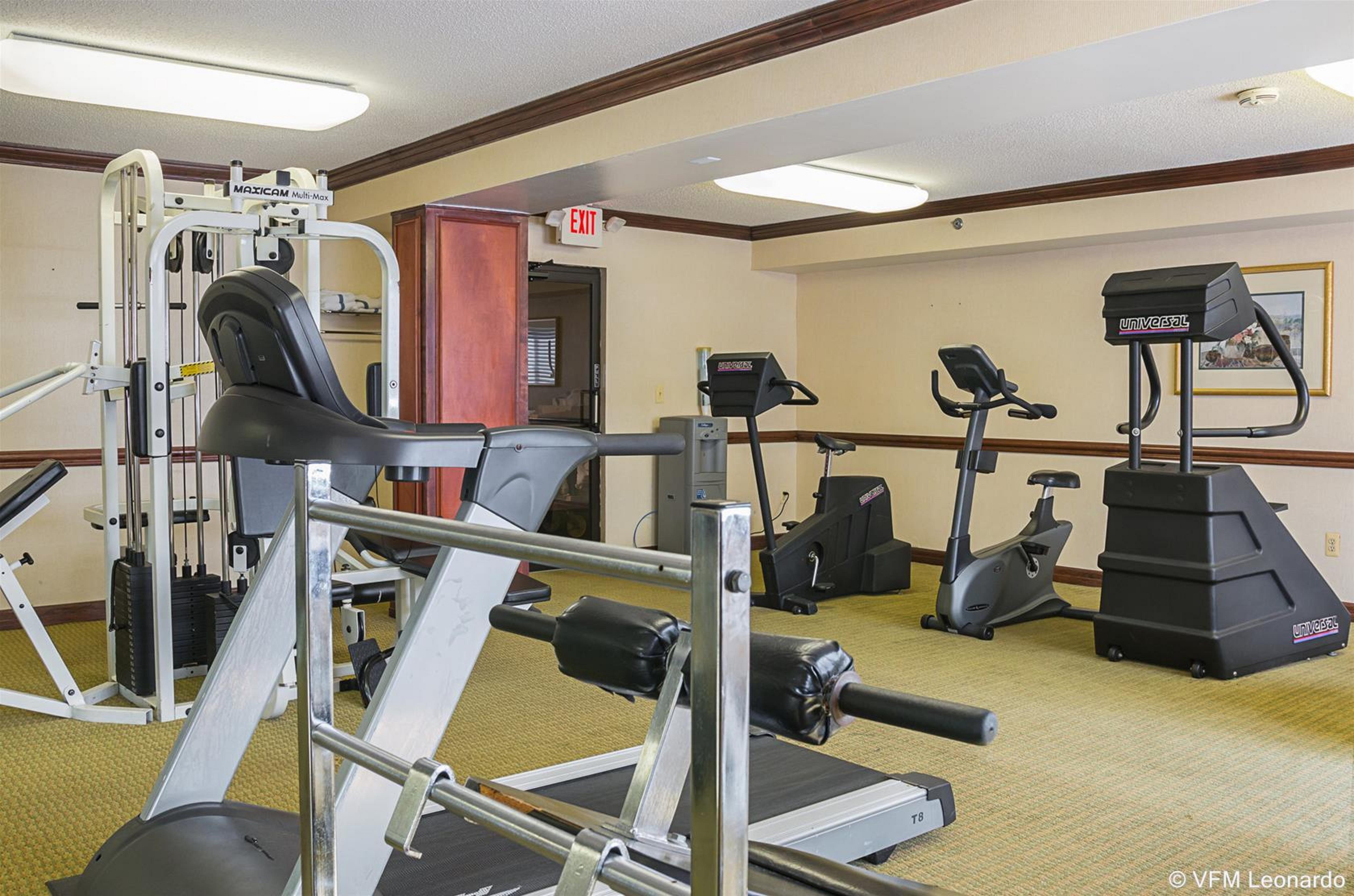 Quality Inn & Suites Detroit Metro Airport Ромулус Екстериор снимка